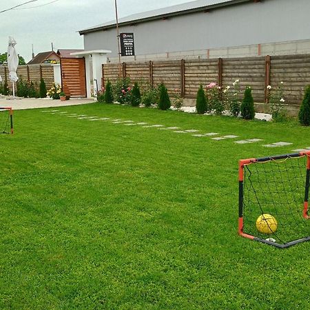Apartament Family House Pristol Zewnętrze zdjęcie
