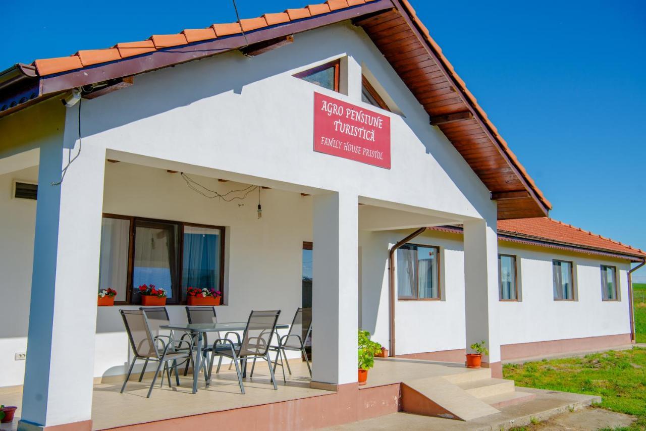 Apartament Family House Pristol Zewnętrze zdjęcie