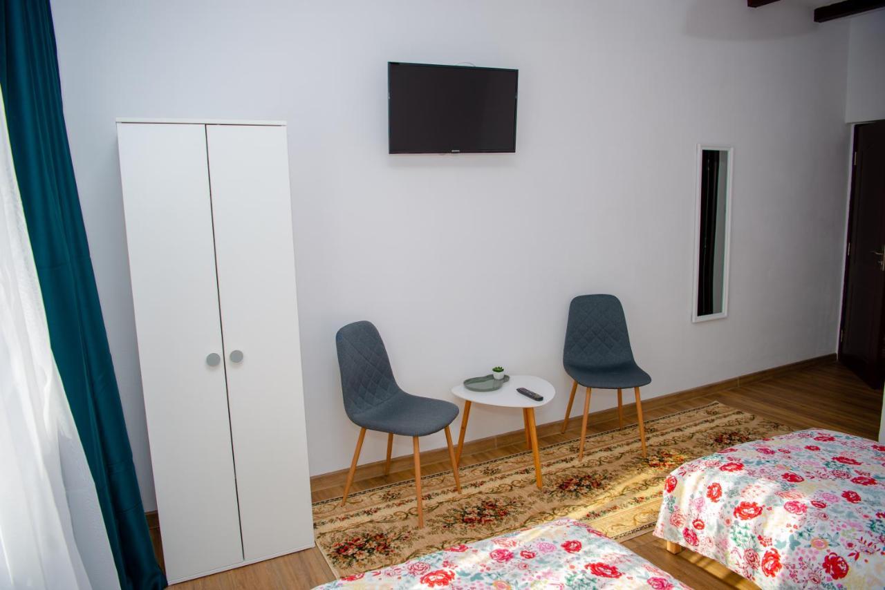 Apartament Family House Pristol Zewnętrze zdjęcie