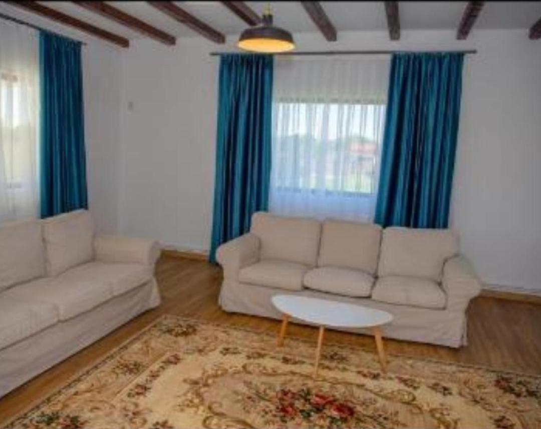 Apartament Family House Pristol Zewnętrze zdjęcie