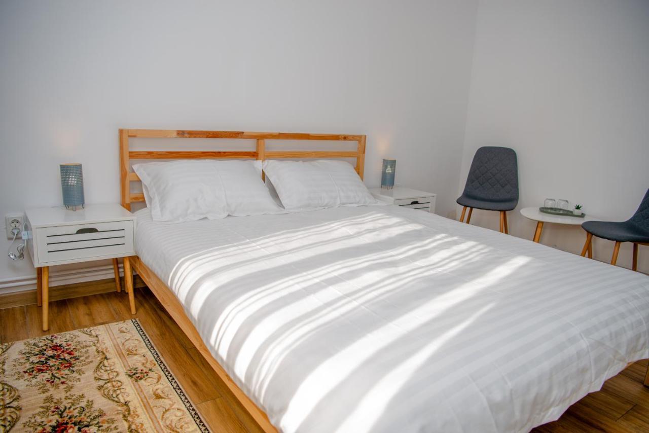 Apartament Family House Pristol Zewnętrze zdjęcie