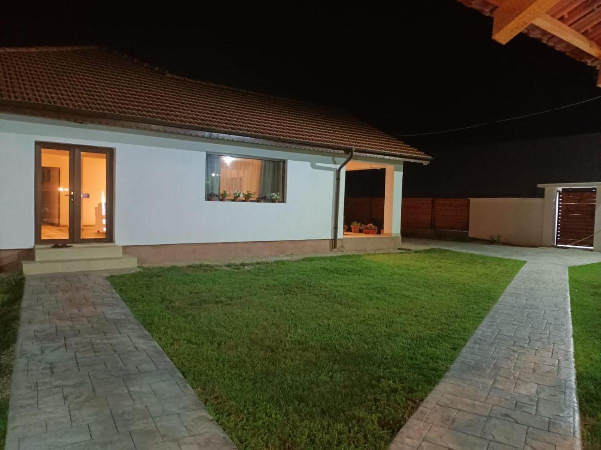 Apartament Family House Pristol Zewnętrze zdjęcie